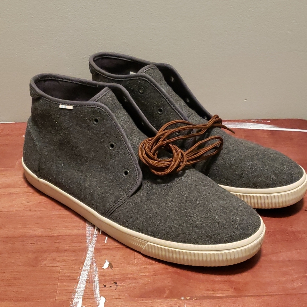 Tom's Carlo Mid Top Sneaker Gray Wool Sz 10